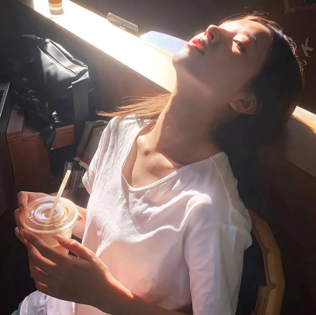 远方的狗吠声
